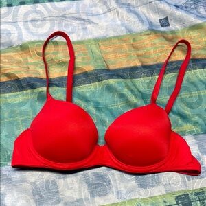 Victoria’s Secret PINK Wear Everywhere Lightly Lined Bra